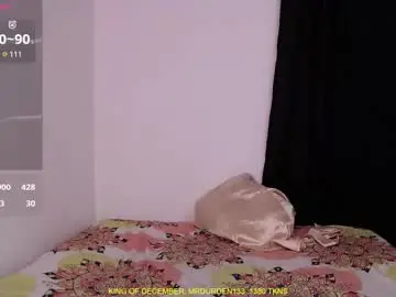 Valerie_smile  live sex cam