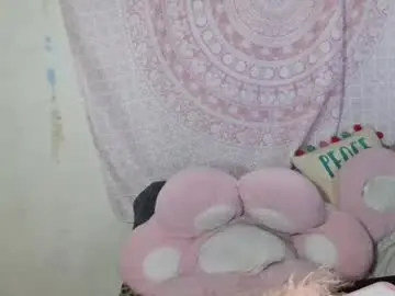 Veelehanex3  live sex cam