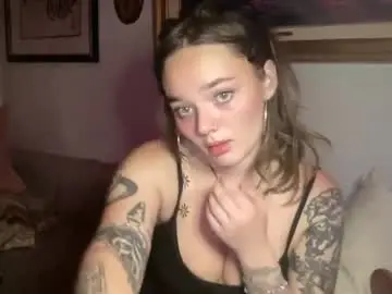 Angelgirl999  live sex cam
