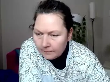 Curvy_girlz  live sex cam