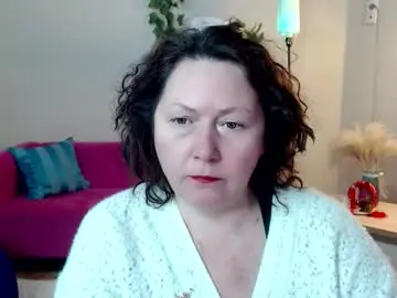 Curvy_girlz  live sex cam