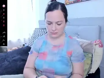 Hidianapaola  live sex cam