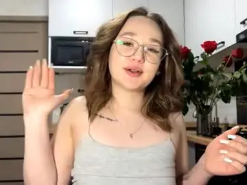 Keeshatenn  live sex cam