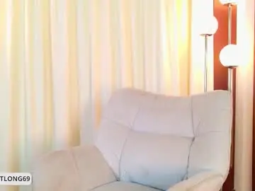 Lissetlong69  live sex cam