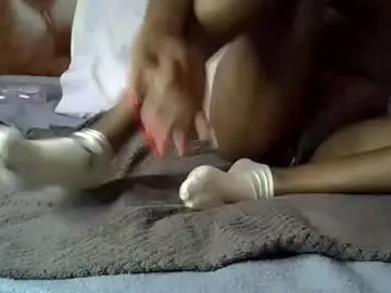 Luchia_nish  live sex cam