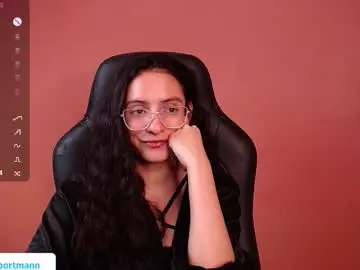 Miaportman  live sex cam