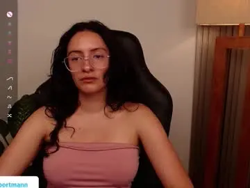 Miaportman  live sex cam