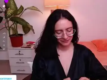 Miaportman  live sex cam