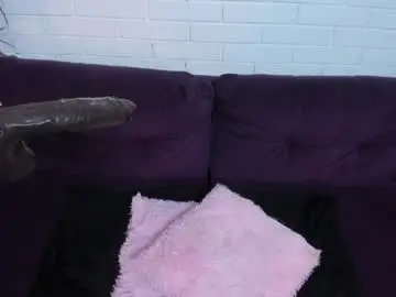 Micki__  live sex cam