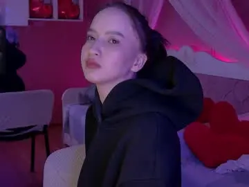 Monahicks  live sex cam