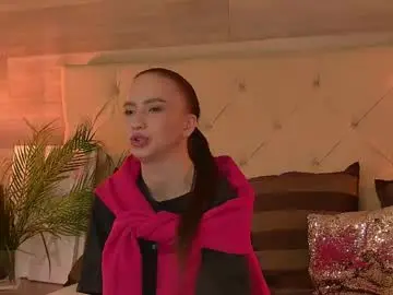 Monahicks  live sex cam