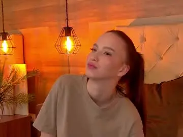Monahicks  live sex cam