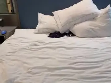 Naughtynursenlr  live sex cam