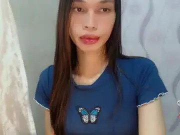 Naughtysunshinepinay  live sex cam