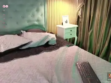 Paulirose  live sex cam