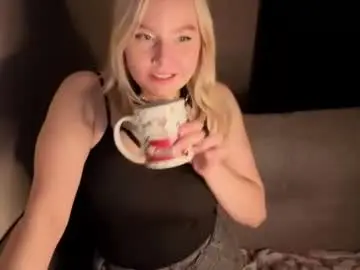 Poison_bb  live sex cam