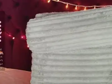 Roussew  live sex cam