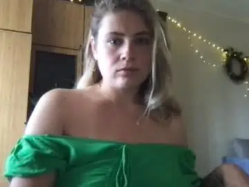 Icebabykate  live sex cam