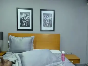 Katuff  live sex cam