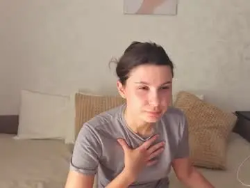 Kristinedean  live sex cam