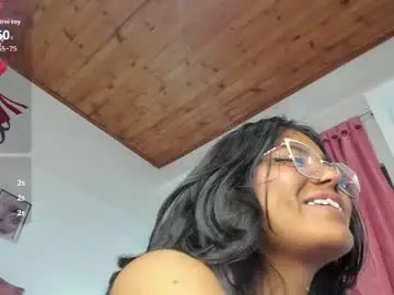 Luna_velveth1  live sex cam