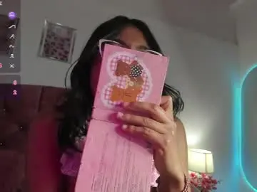 Luna_velveth1  live sex cam