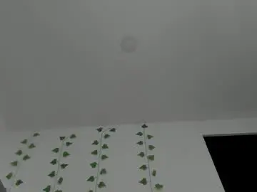 Mia_garcia2  live sex cam