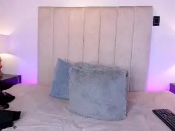 Miss_milf_  live sex cam