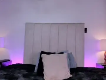 Miss_milf_  live sex cam