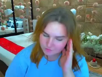 Radiantfeeling  live sex cam