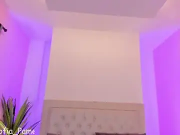 Sofia_pamela_  live sex cam