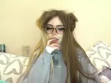 Suemeow  live sex cam