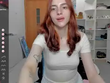 Broosnica1  live sex cam