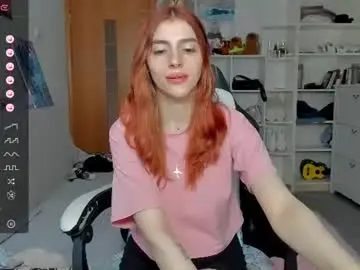 Broosnica1  live sex cam