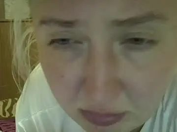 Curvywild_lady30  live sex cam