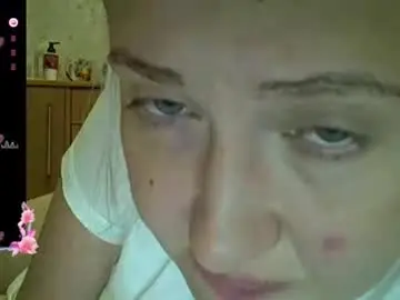 Curvywild_lady30  live sex cam