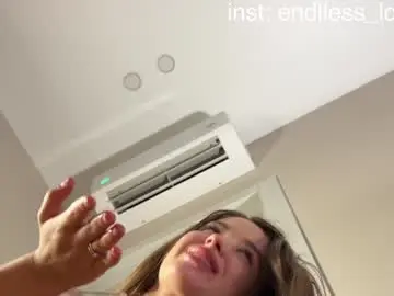 Endlessmia  live sex cam
