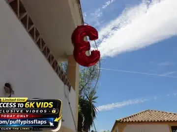 Hannahjames710  live sex cam