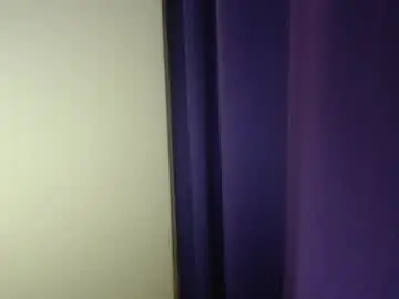 Hi_evie  live sex cam