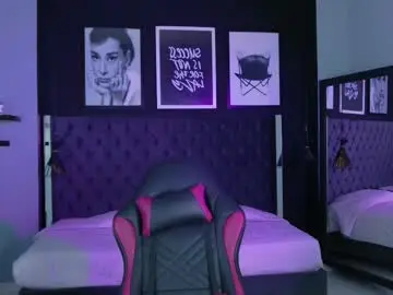 Kitty_collins_  live sex cam