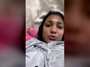 Luisamhot16  live sex cam