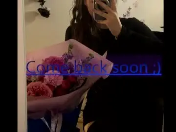 Monika_youu  live sex cam