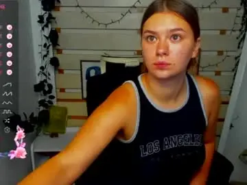 Monika_youu  live sex cam