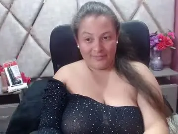 Sara_thonson_  live sex cam