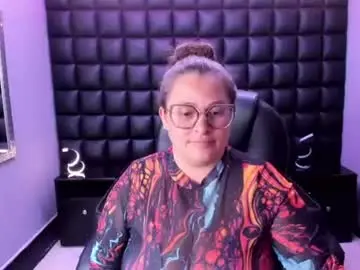Sara_thonson_  live sex cam