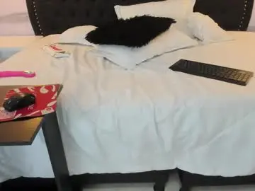 Tall_hotgirl  live sex cam