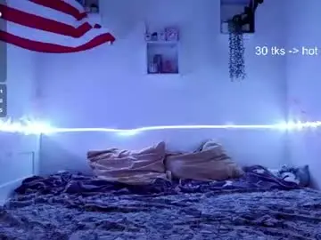 Teganbruns  live sex cam