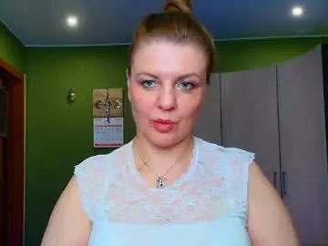 Veronikawgold  live sex cam