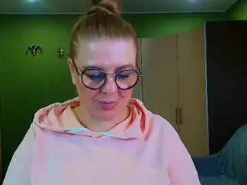 Veronikawgold  live sex cam