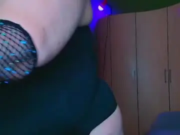 Veronikawgold  live sex cam